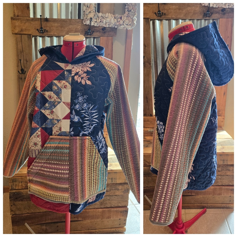 Upcycled Quilt Blanket Hoodie S-M Handmade Dont Throw It Out - Picture 2 of 6